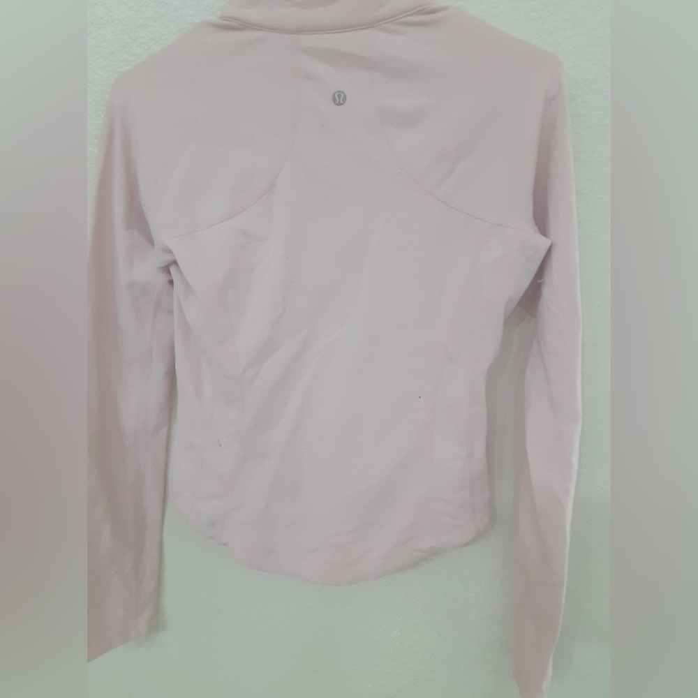 Lululemon define soft pink jacket size small